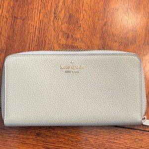 Kate Spade pebble leather continental wallet